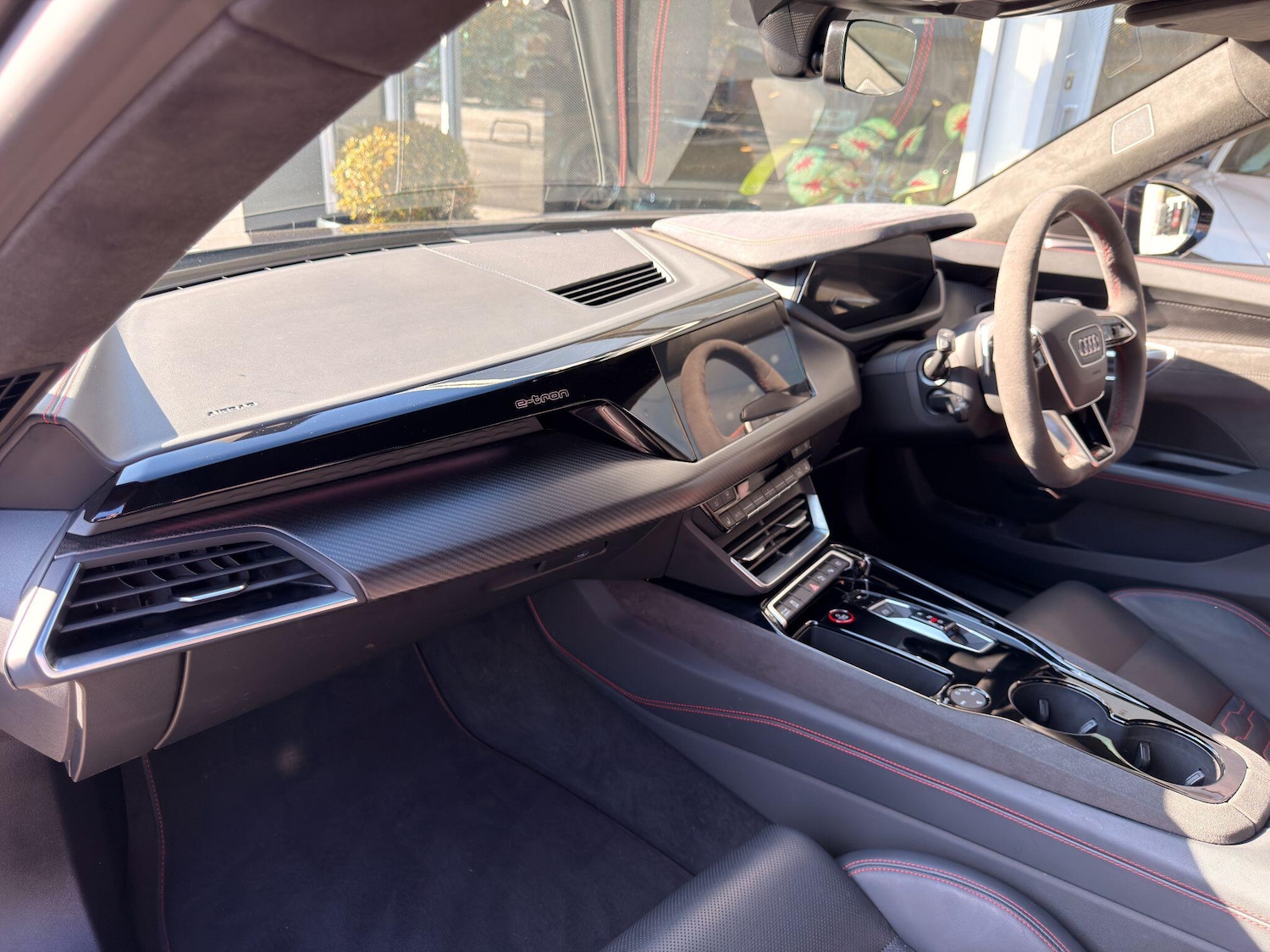 Used Audi RS e-tron GT 2023 for sale - 76042170: Photo 14