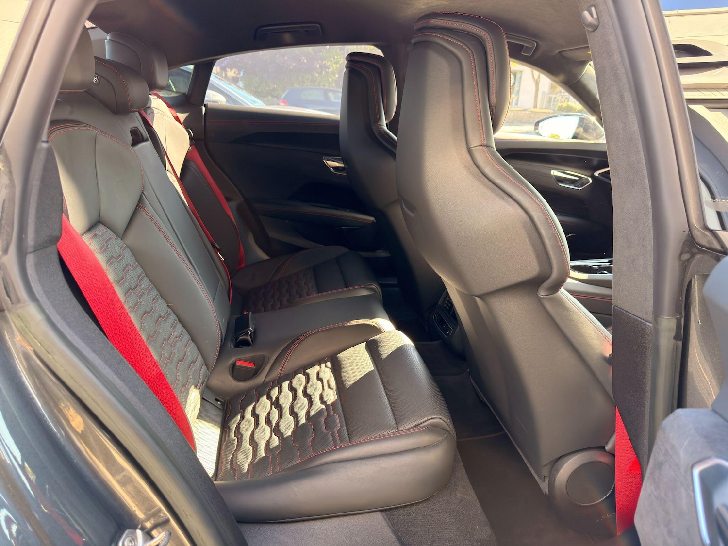 Used Audi RS e-tron GT 2023 for sale - 76042170: Photo 21