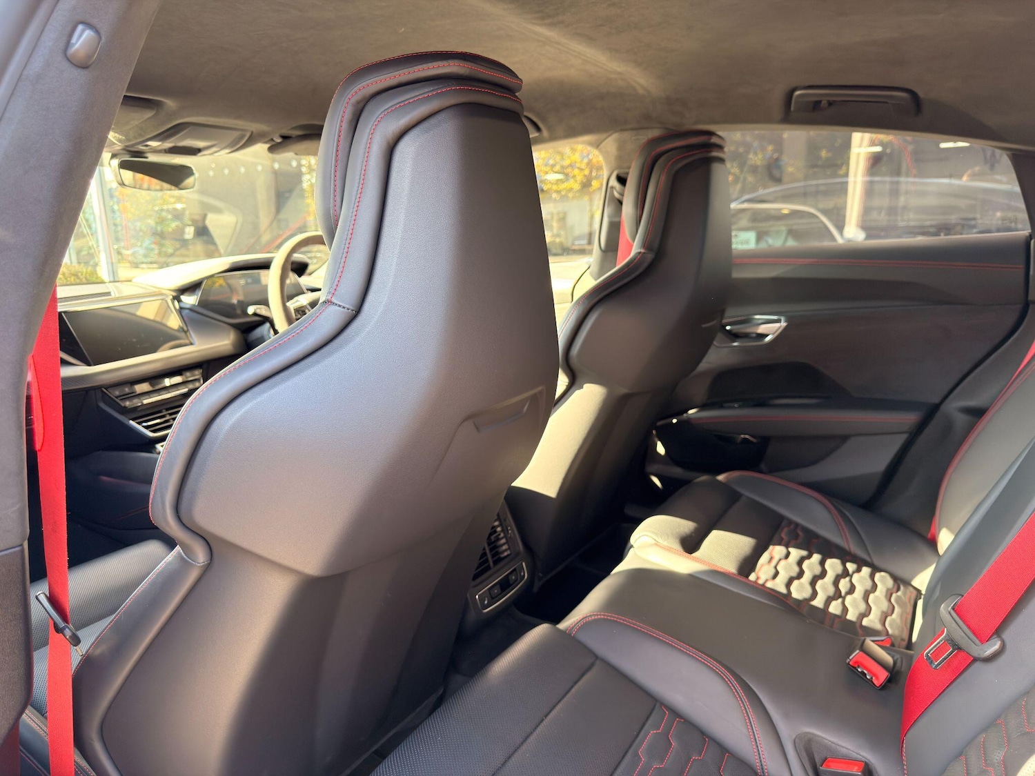 Used Audi RS e-tron GT 2023 for sale - 76042170: Photo 25