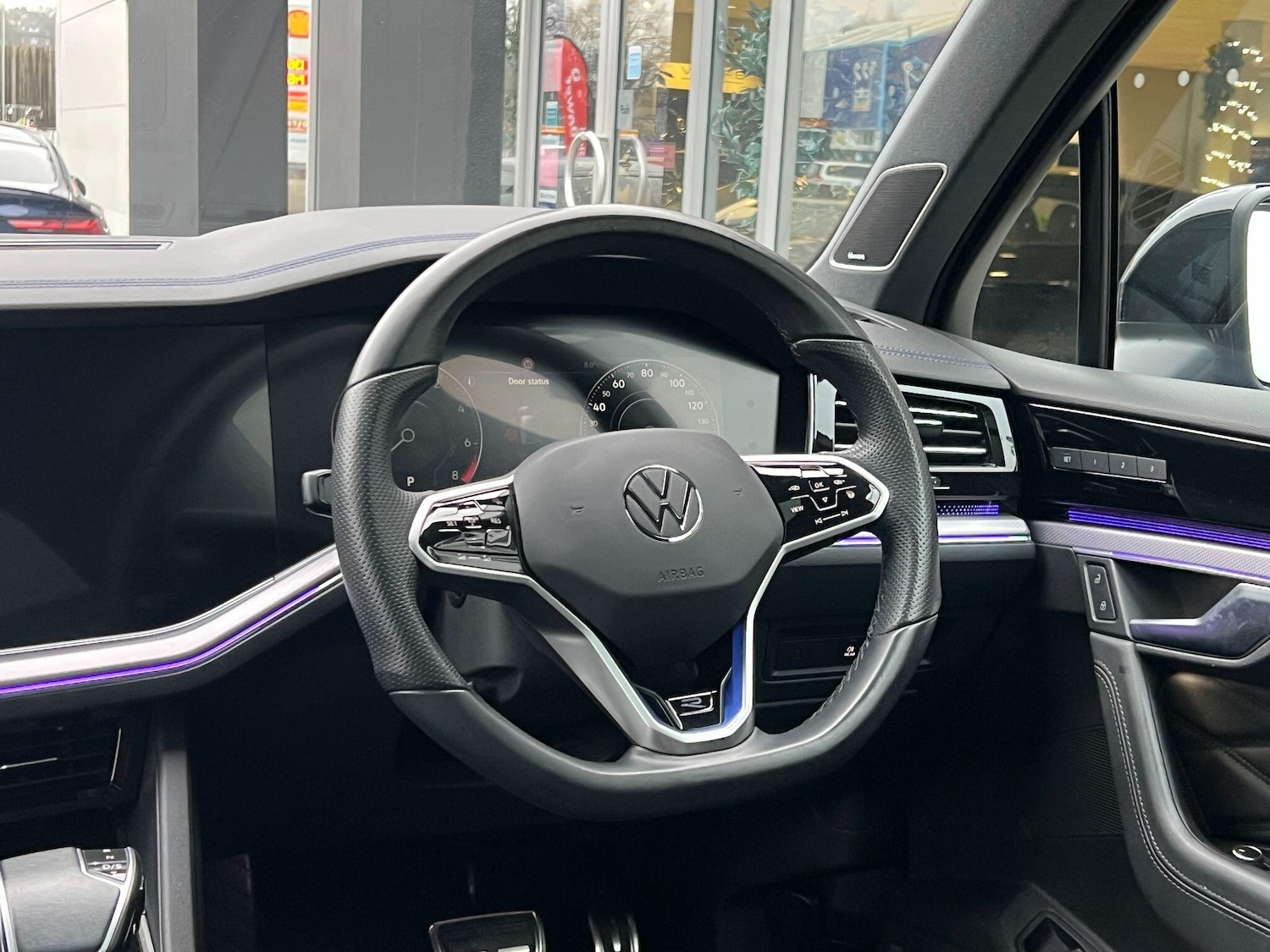 Used Volkswagen Touareg 2023 for sale - 77039855: Photo 23