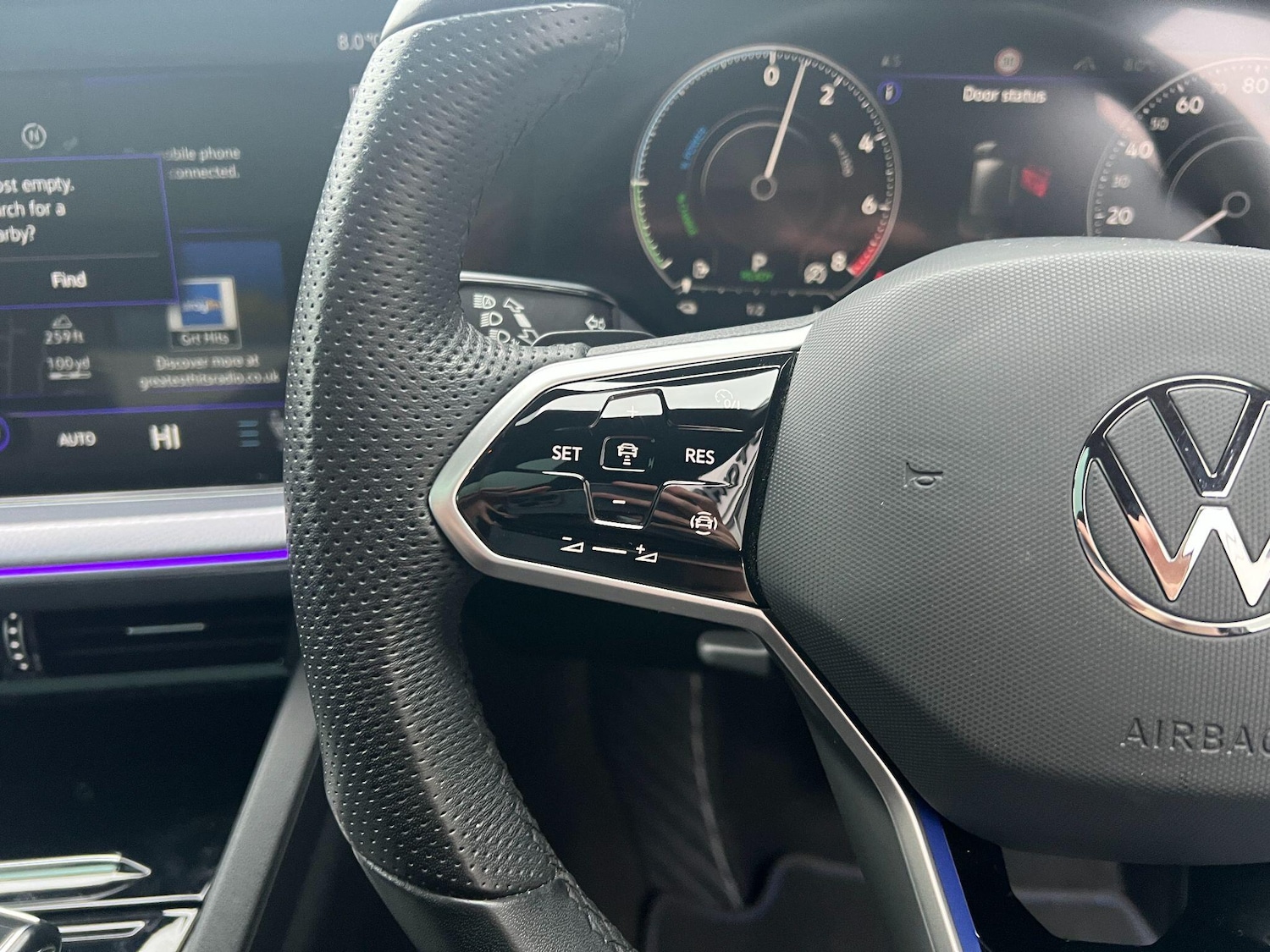 Used Volkswagen Touareg 2023 for sale - 77039855: Photo 25