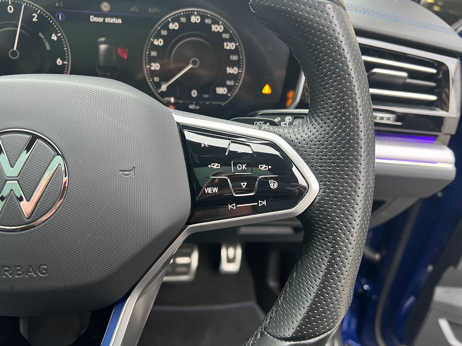 Used Volkswagen Touareg 2023 for sale - 77039855: Photo 26