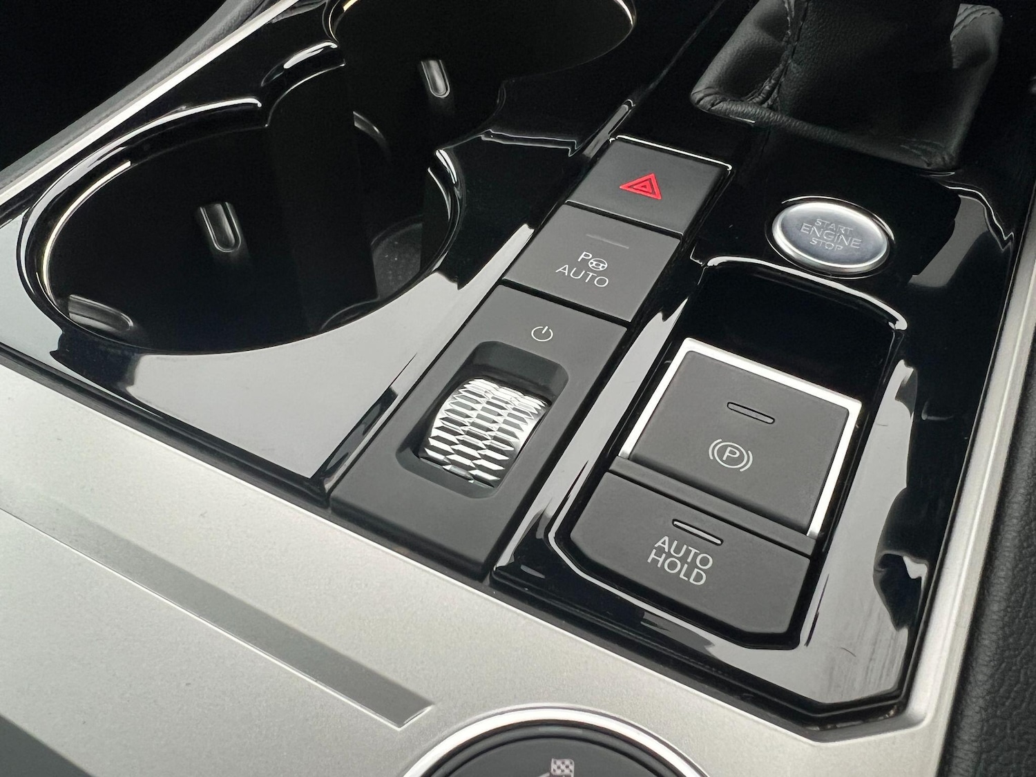 Used Volkswagen Touareg 2023 for sale - 77039855: Photo 30