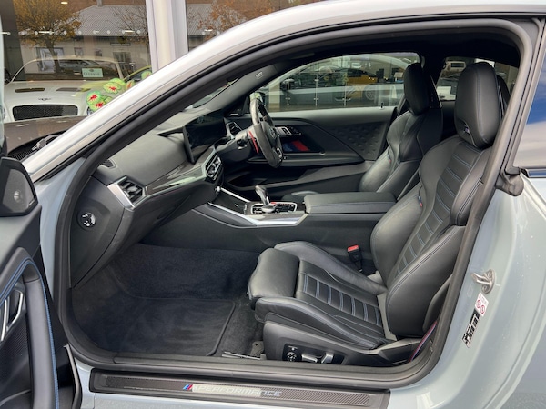 Used BMW M2 2023 for sale - 76336234: Photo 25