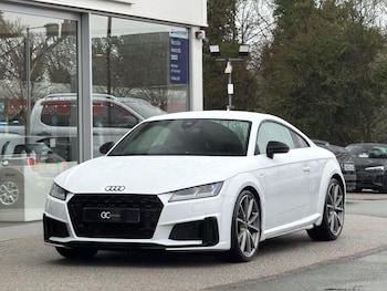 2022 (22) - 40 TFSI Black Edition 2dr S Tronic