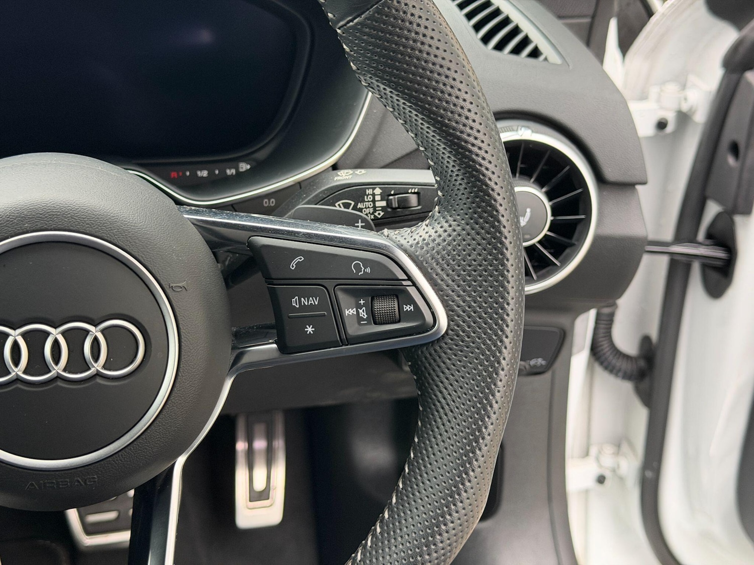 Used Audi TT 2022 for sale - 77279239: Photo 22