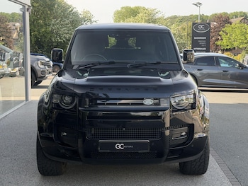 Used Land Rover Defender 90 2022 for sale - 78676377: Photo