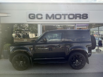 Used Land Rover Defender 90 2022 for sale - 78676377: Photo