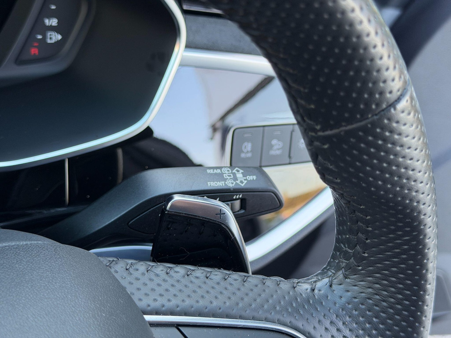 Used Audi RS Q3 2022 for sale - 76865543: Photo 29