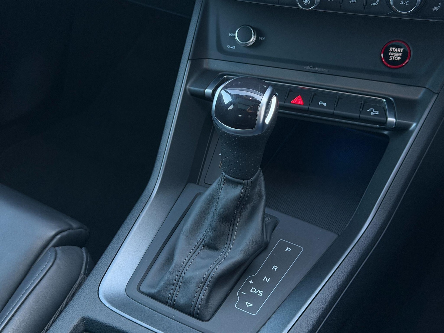 Used Audi RS Q3 2022 for sale - 76865543: Photo 37