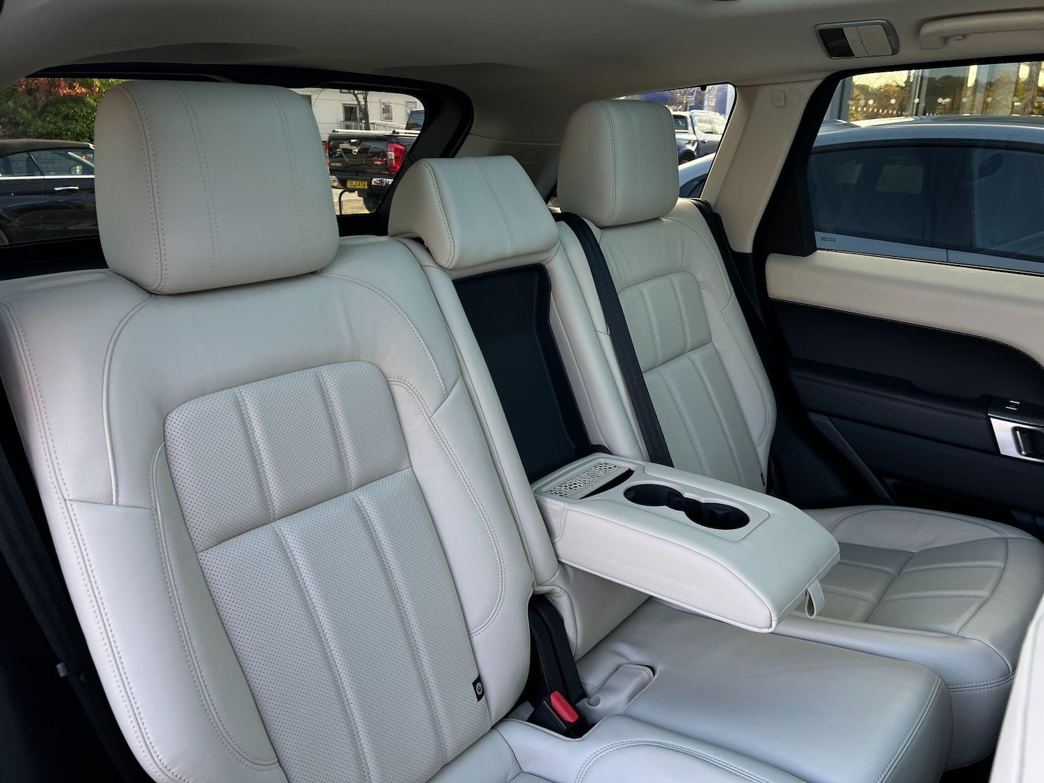 Used Land Rover Range Rover Sport for sale - 76389177: Photo 17