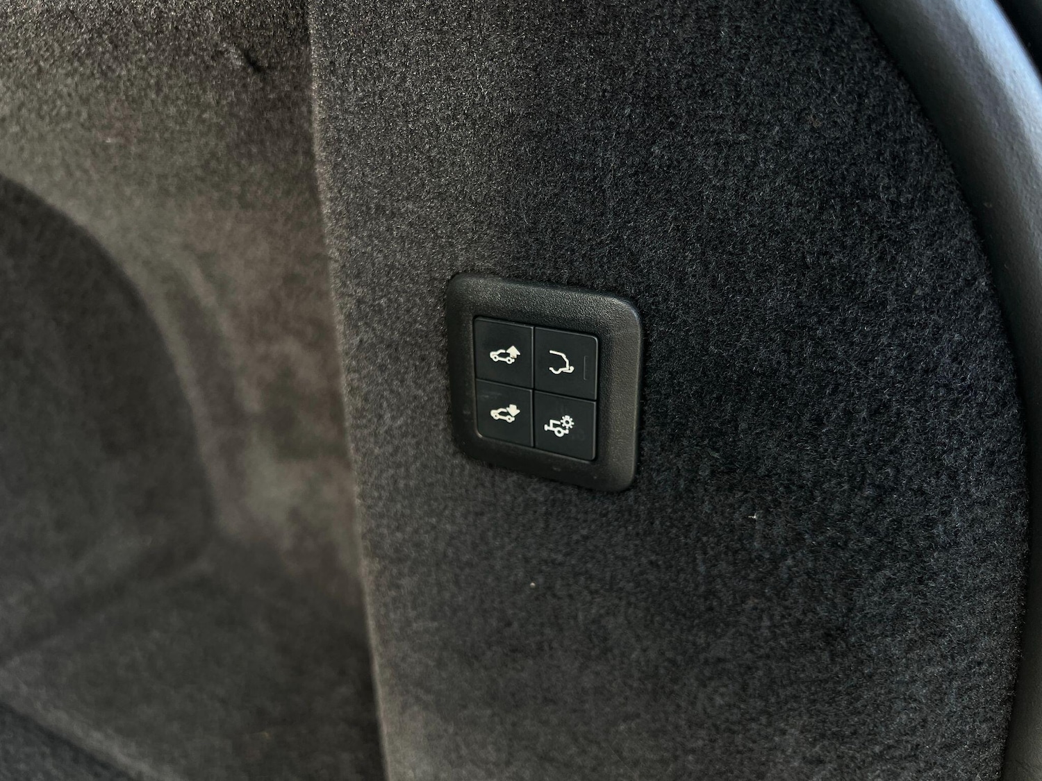 Used Land Rover Range Rover Sport for sale - 76389177: Photo 69