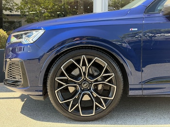 Used Audi Q7 2023 for sale - 78911355: Photo