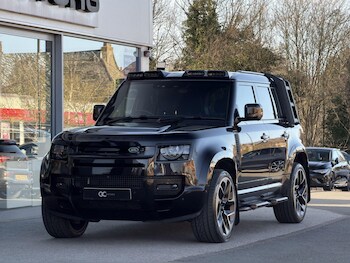 Used Land Rover Defender 110 2025 for sale - 78361742: Photo