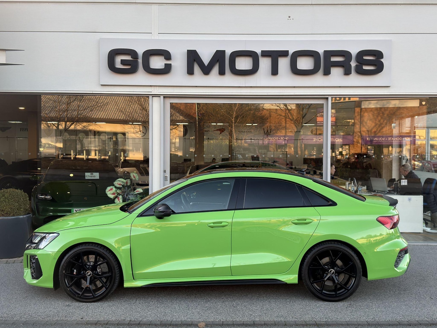 Used Audi RS3 2023 for sale - 76606874: Photo 5