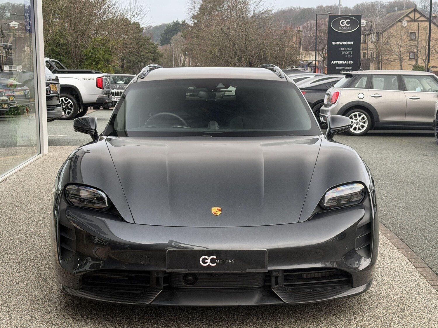 Used Porsche Taycan 2023 for sale - 77254813: Photo 3