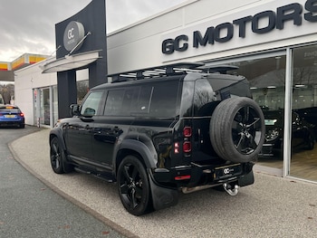 Used Land Rover Defender 2022 for sale - 78822967: Photo