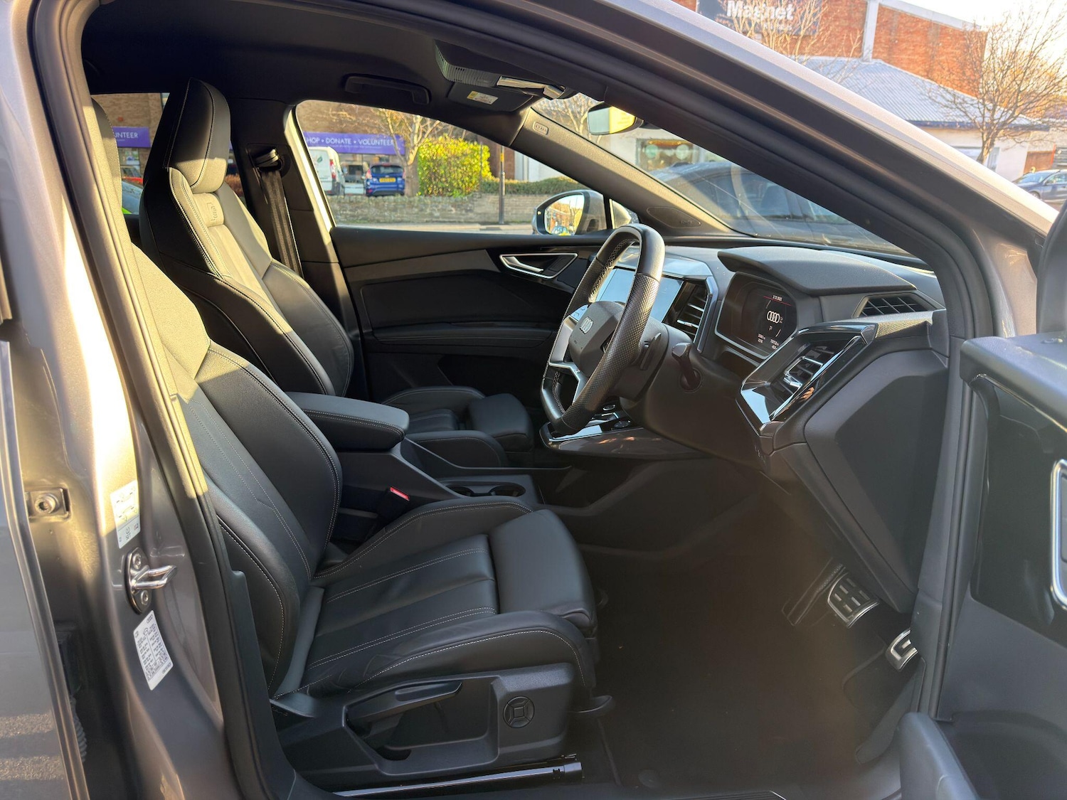 Used Audi Q4 e-tron 2021 for sale - 76765097: Photo 13