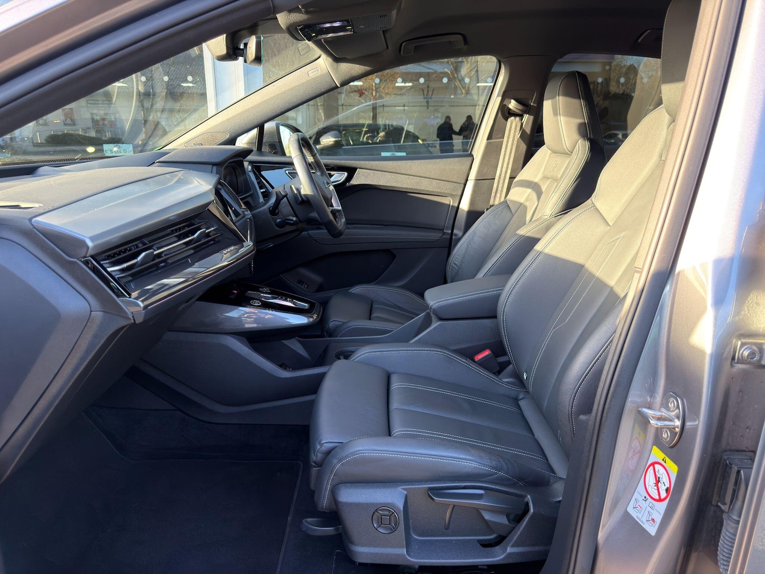 Used Audi Q4 e-tron 2021 for sale - 76765097: Photo 14