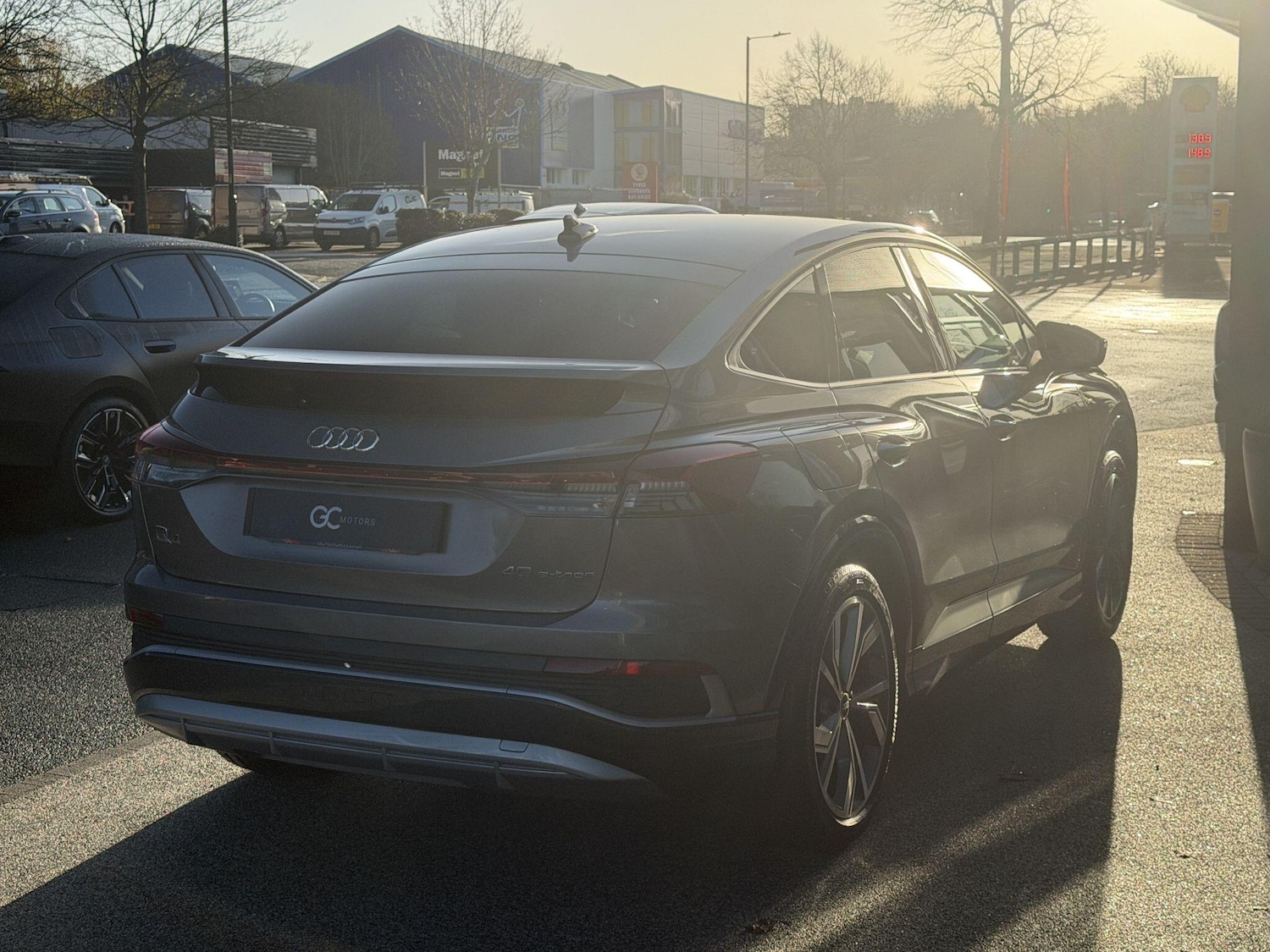 Used Audi Q4 e-tron 2021 for sale - 76765097: Photo 8