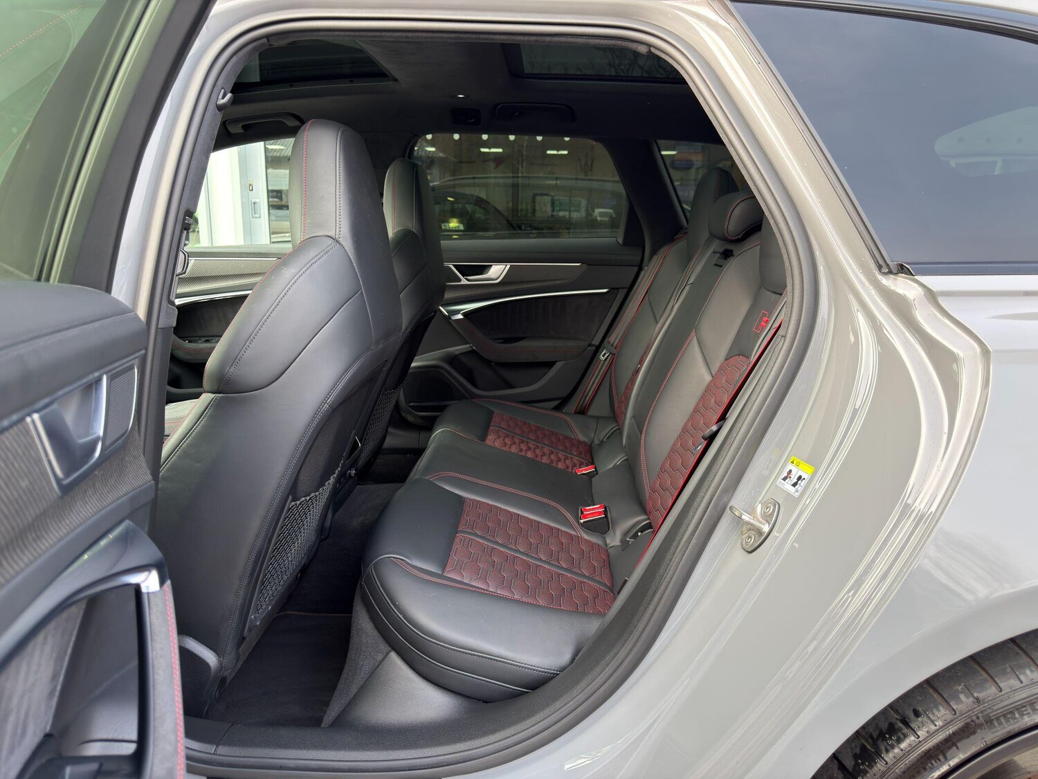 Used Audi RS6 Avant 2024 for sale - 77970003: Photo 28