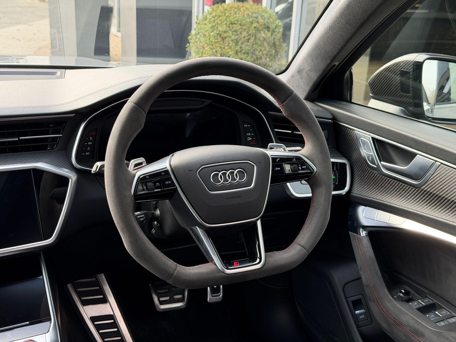 Used Audi RS6 Avant 2024 for sale - 77970003: Photo 29