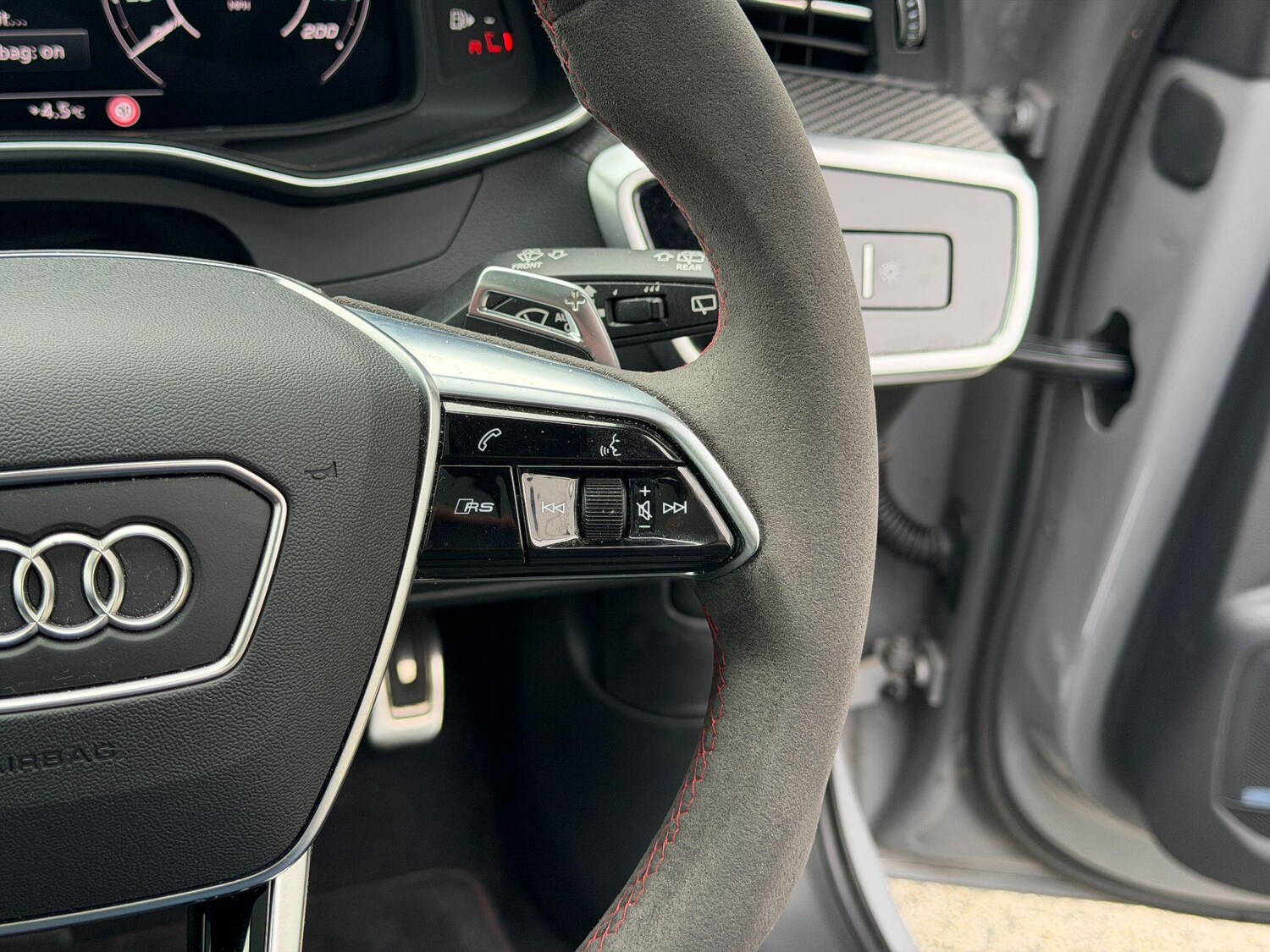 Used Audi RS6 Avant 2024 for sale - 77970003: Photo 32