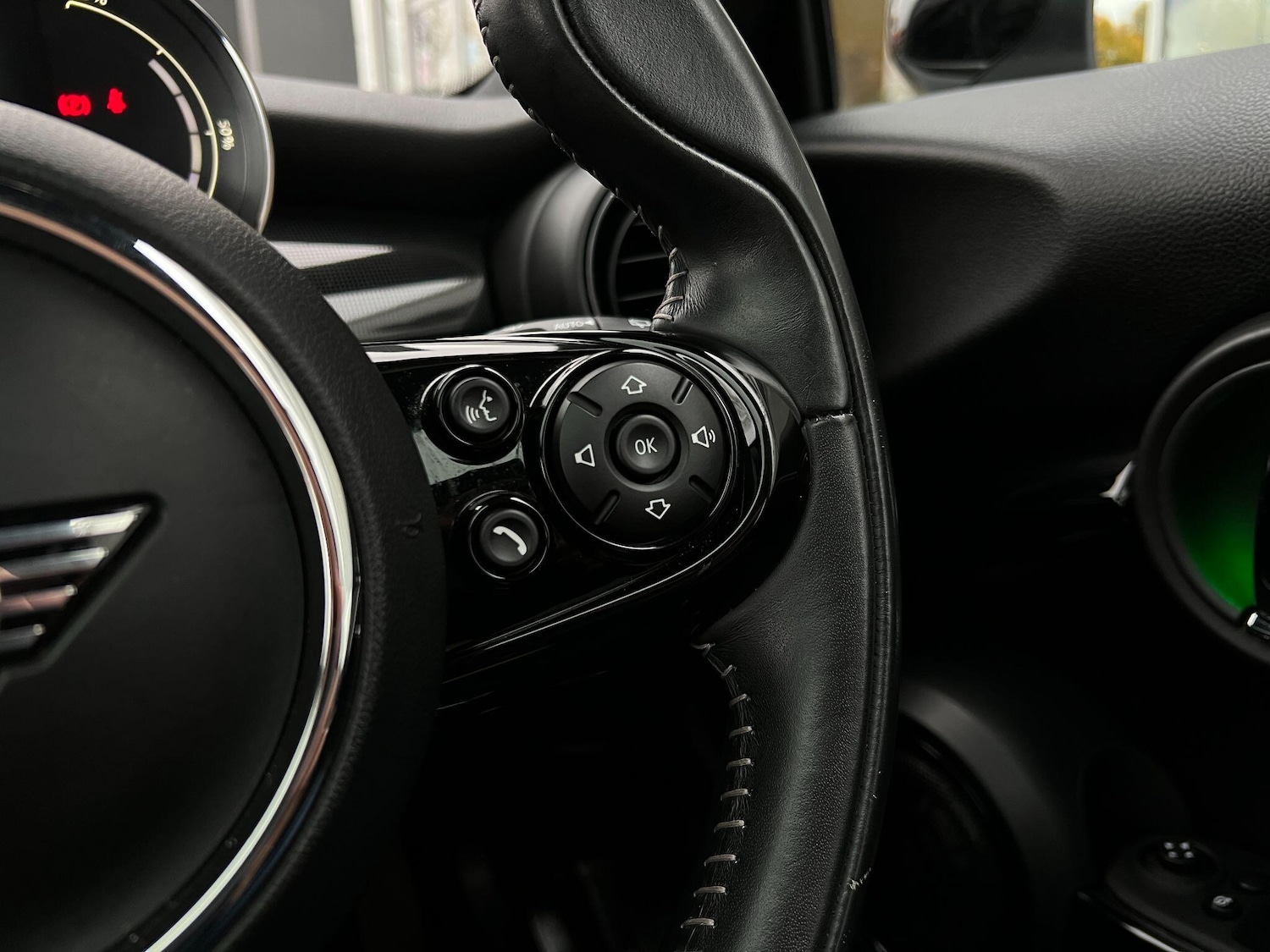 Used MINI Hatch 2020 for sale - 76485449: Photo 19