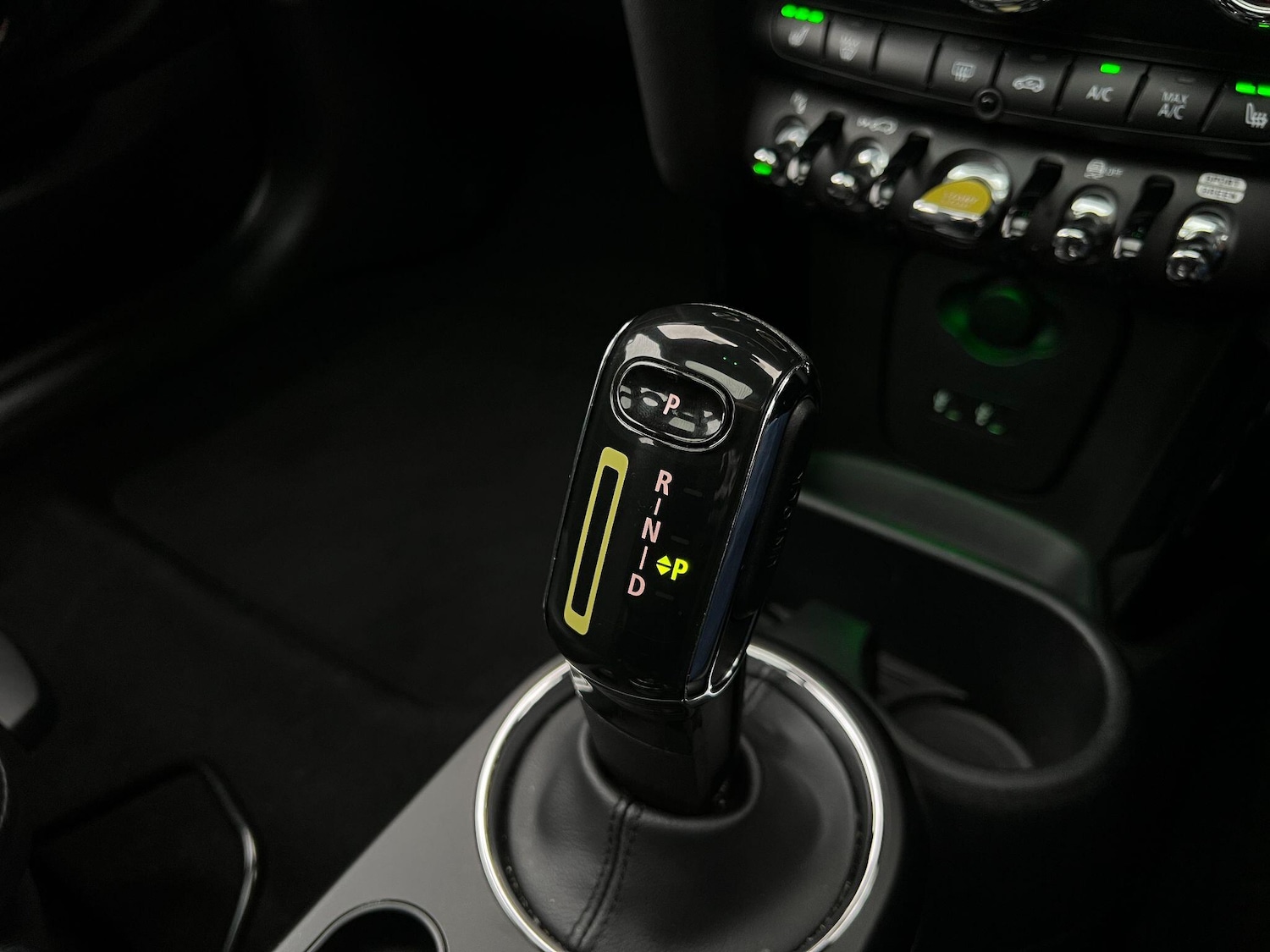 Used MINI Hatch 2020 for sale - 76485449: Photo 51