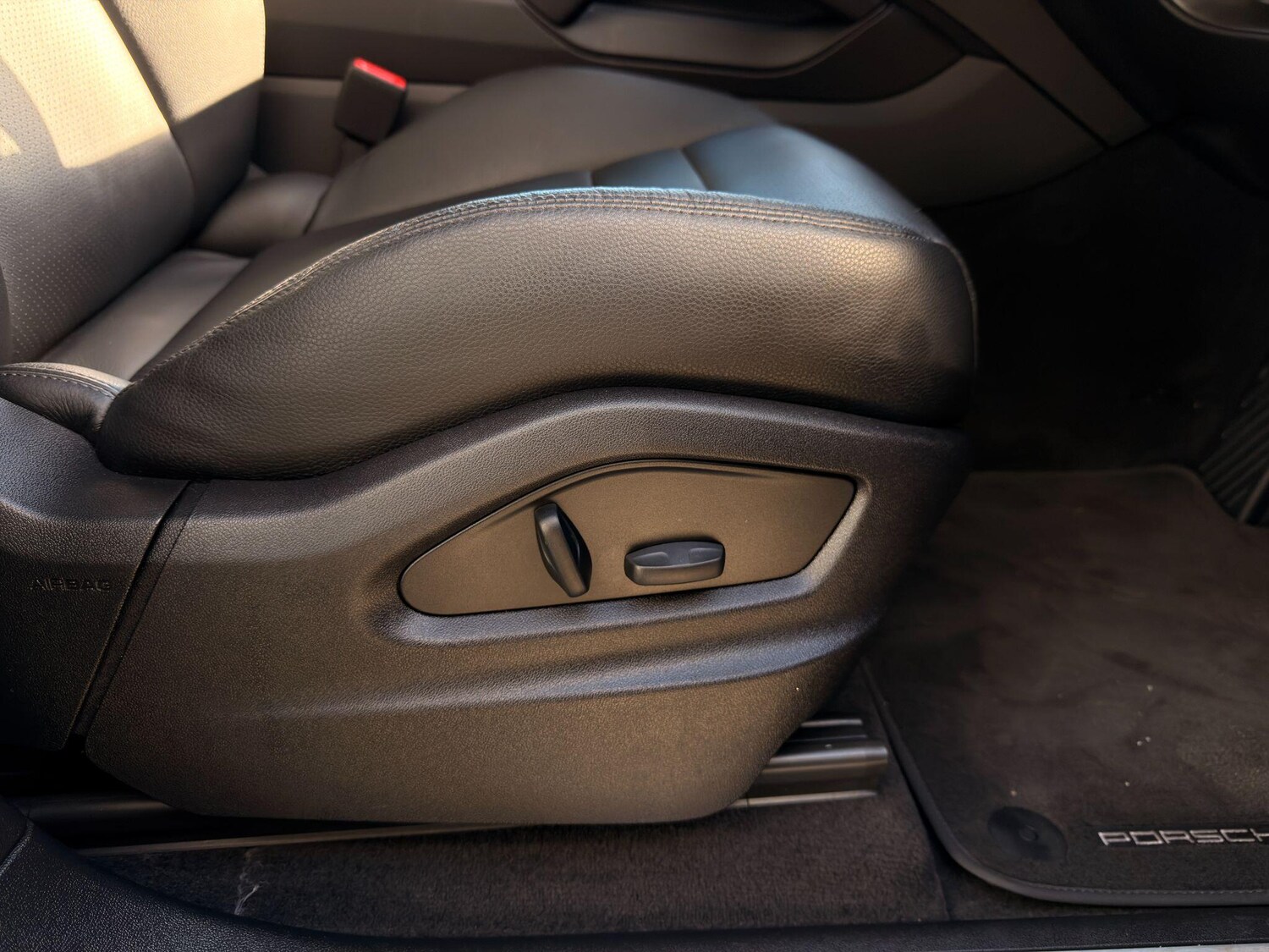 Used Porsche Cayenne 2022 for sale - 75928000: Photo 52