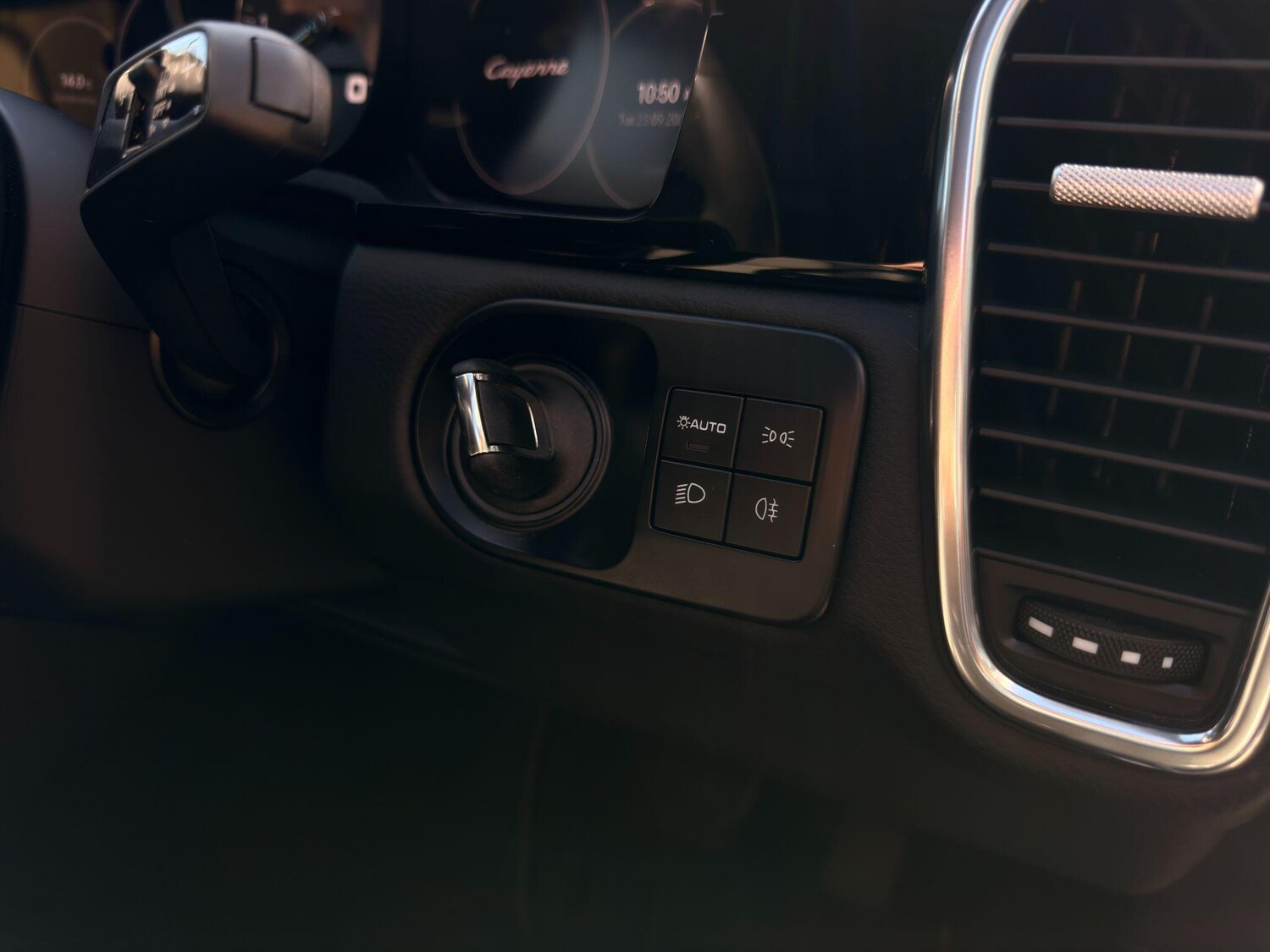 Used Porsche Cayenne 2022 for sale - 75928000: Photo 53