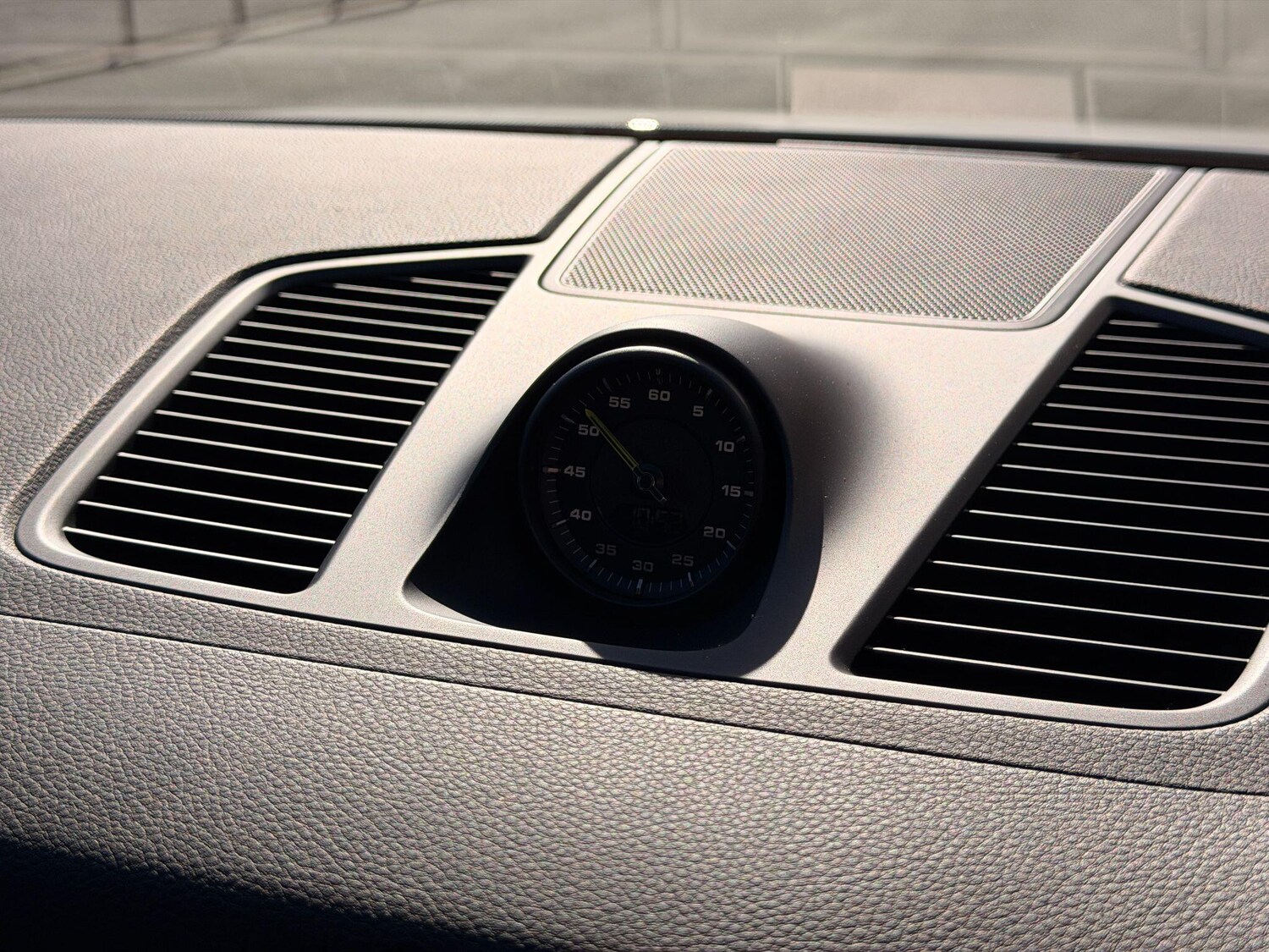 Used Porsche Cayenne 2022 for sale - 75928000: Photo 56