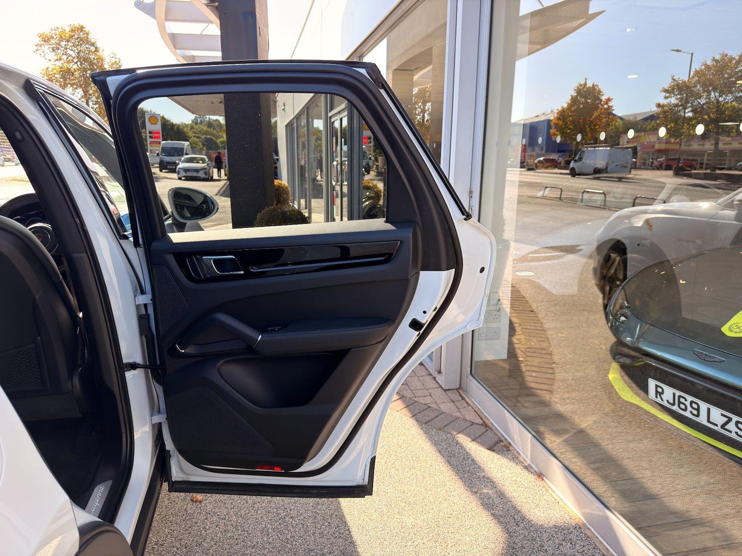 Used Porsche Cayenne 2022 for sale - 75928000: Photo 57
