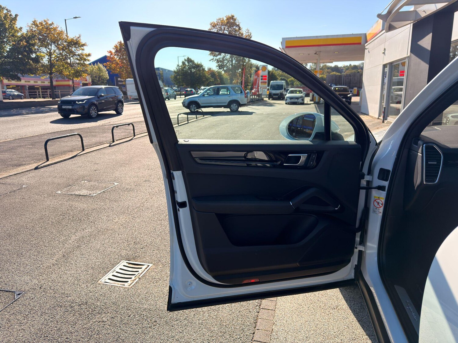 Used Porsche Cayenne 2022 for sale - 75928000: Photo 60