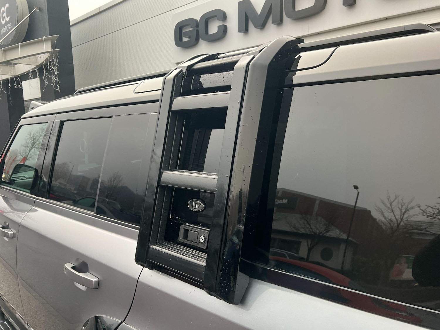 Used Land Rover Defender 2024 for sale - 77016669: Photo 16