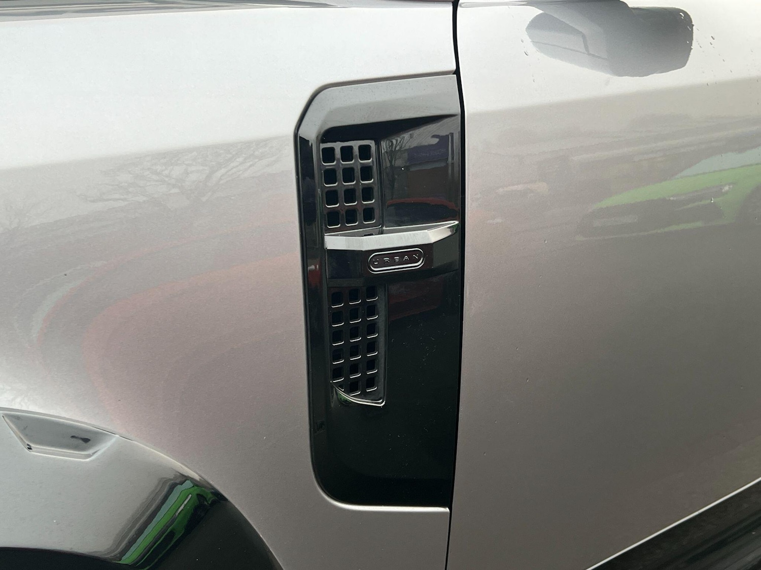 Used Land Rover Defender 2024 for sale - 77016669: Photo 19