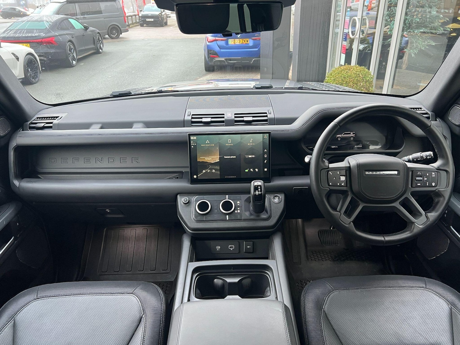 Used Land Rover Defender 2024 for sale - 77016669: Photo 21