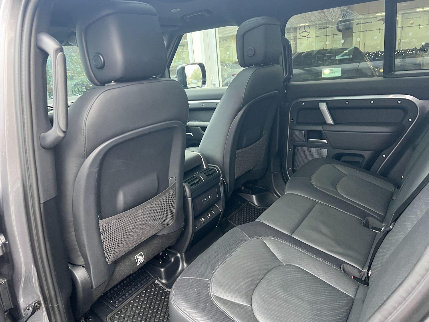 Used Land Rover Defender 2024 for sale - 77016669: Photo 29