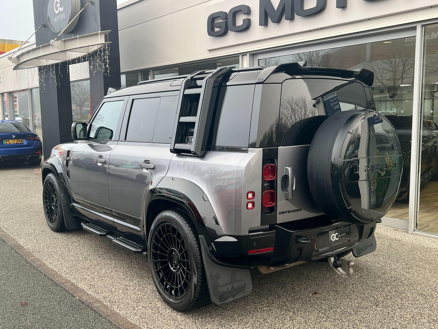 Used Land Rover Defender 2024 for sale - 77016669: Photo 6