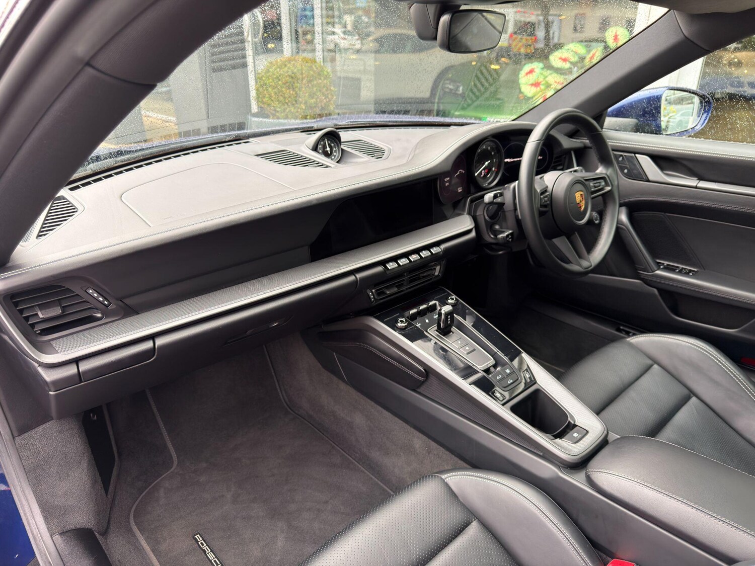 Used Porsche 911 2020 for sale - 76607747: Photo 14