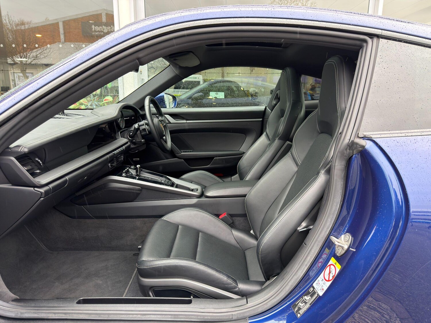 Used Porsche 911 2020 for sale - 76607747: Photo 16