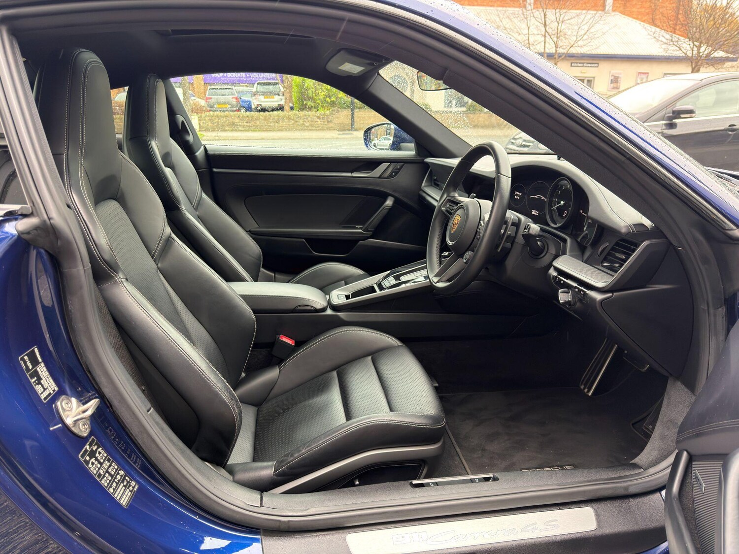 Used Porsche 911 2020 for sale - 76607747: Photo 17