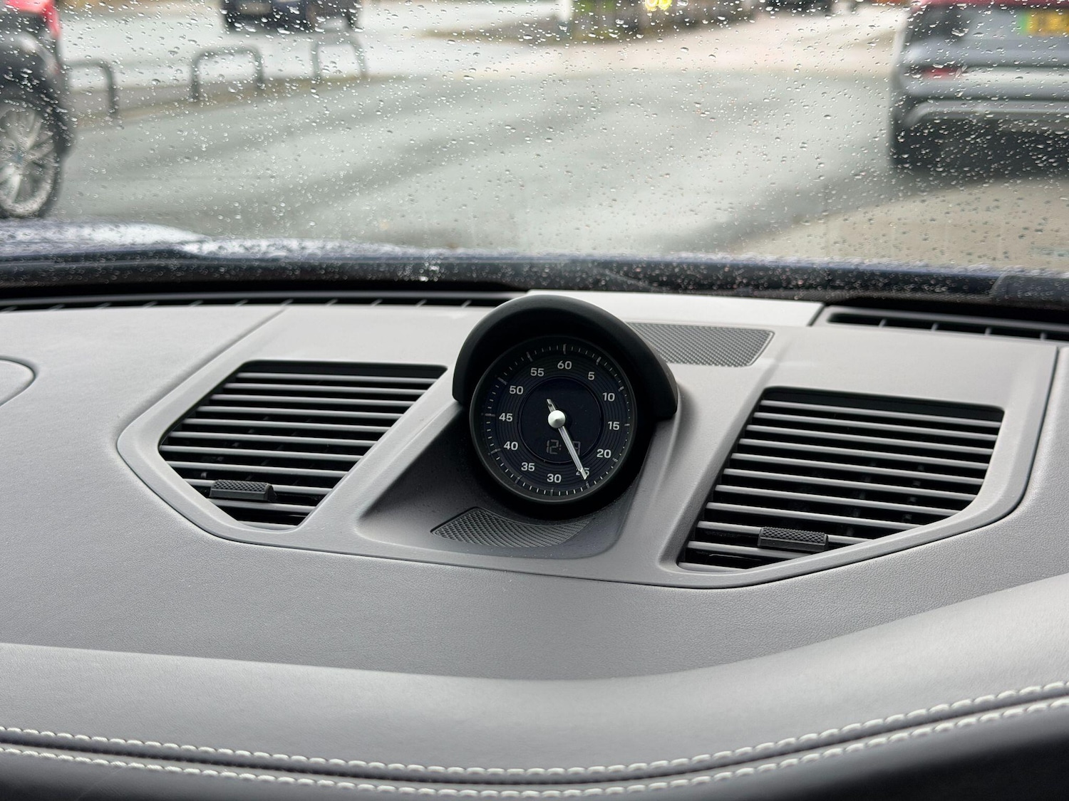 Used Porsche 911 2020 for sale - 76607747: Photo 27