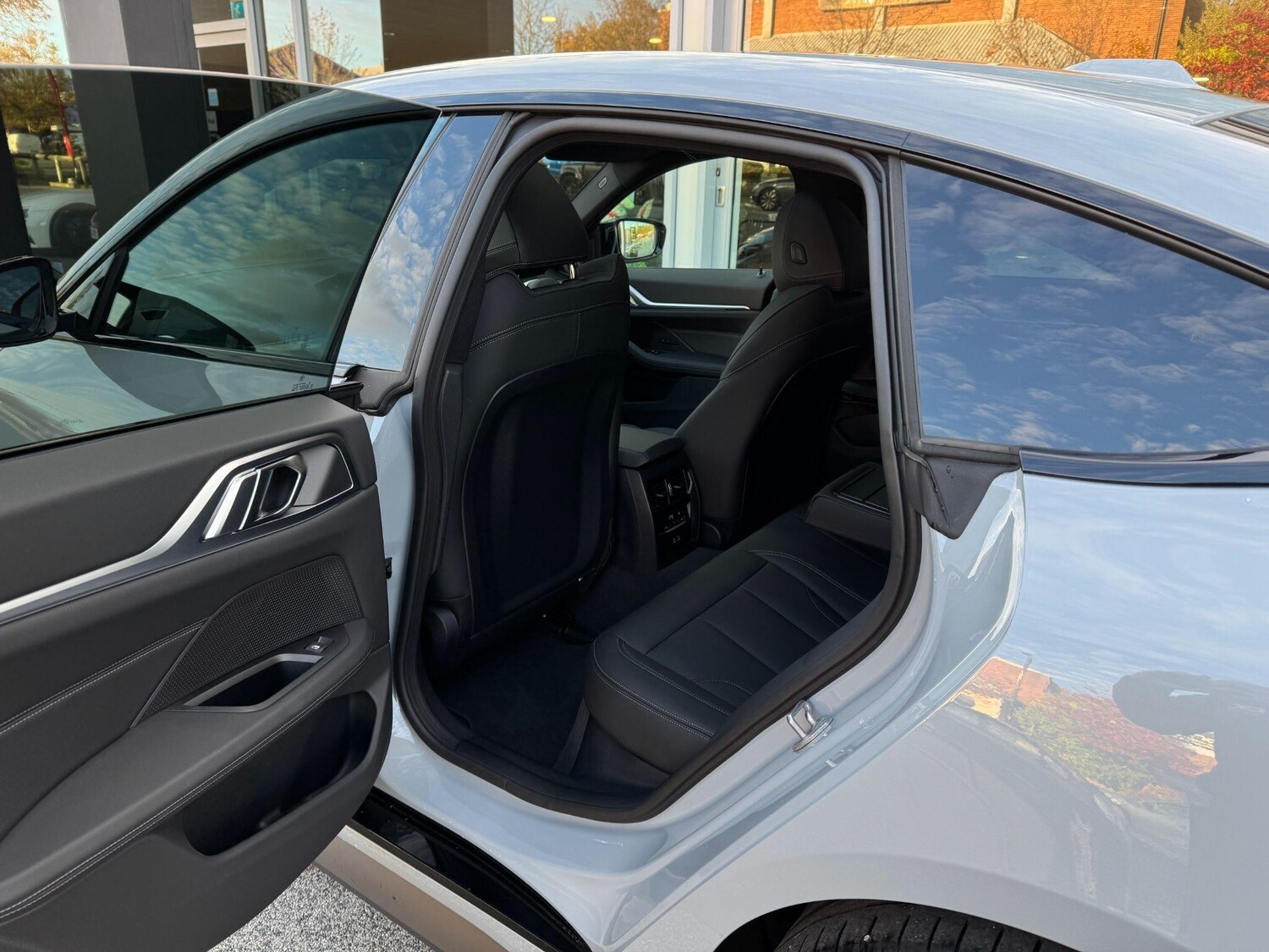 Used BMW i4 2025 for sale - 76549311: Photo 27