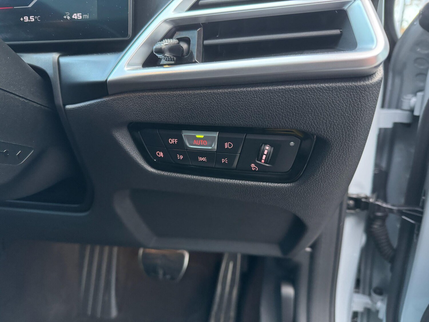 Used BMW i4 2025 for sale - 76549311: Photo 40