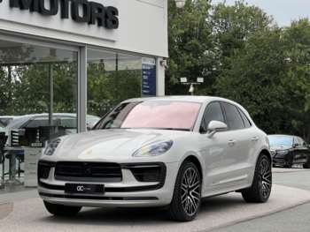 2022 (72) - S 5dr PDK