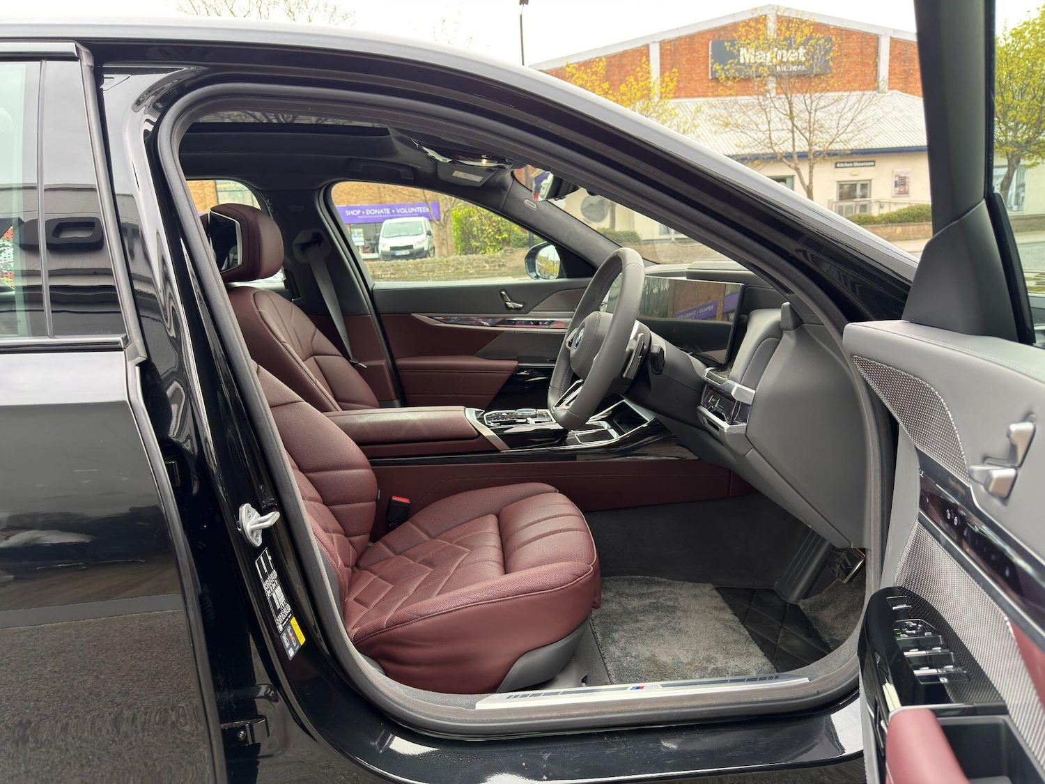 Used BMW 7 Series 2025 for sale - 78171383: Photo 14