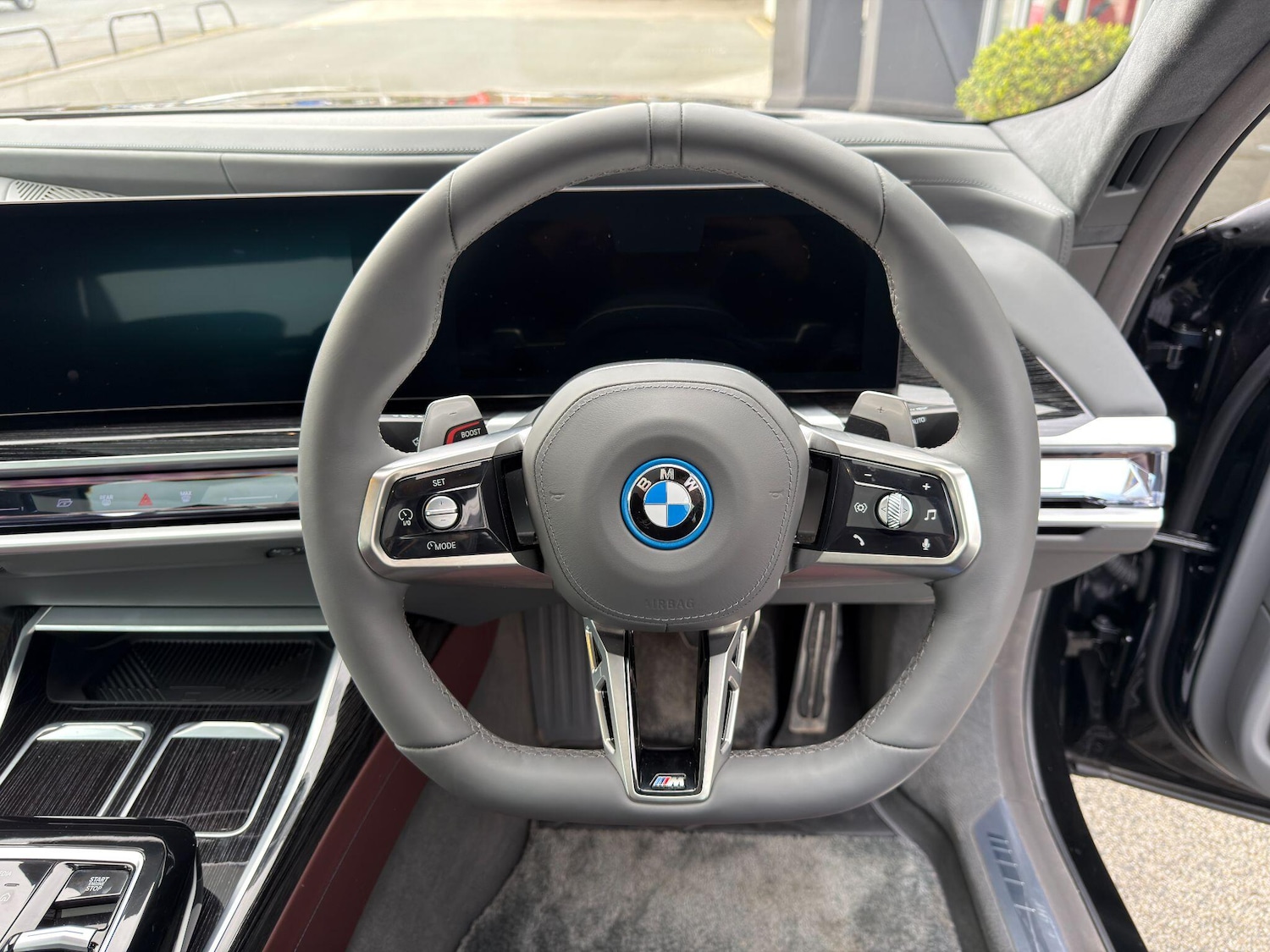 Used BMW 7 Series 2025 for sale - 78171383: Photo 25