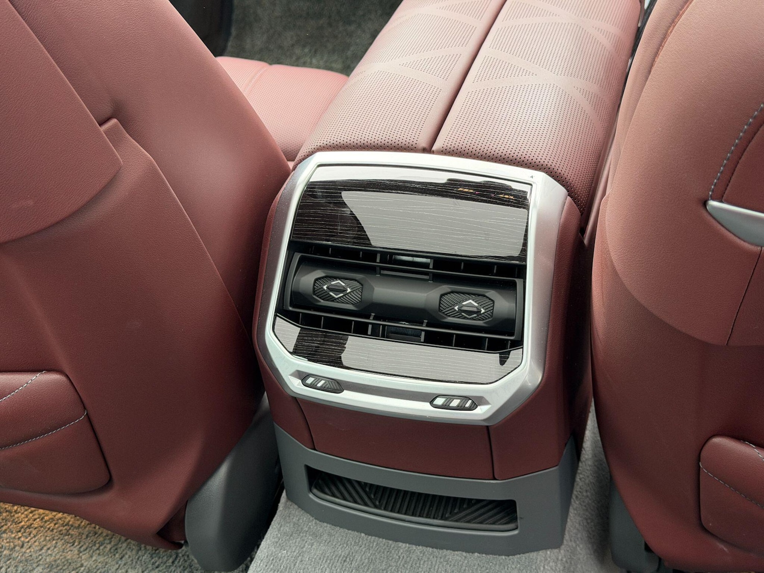 Used BMW 7 Series 2025 for sale - 78171383: Photo 54