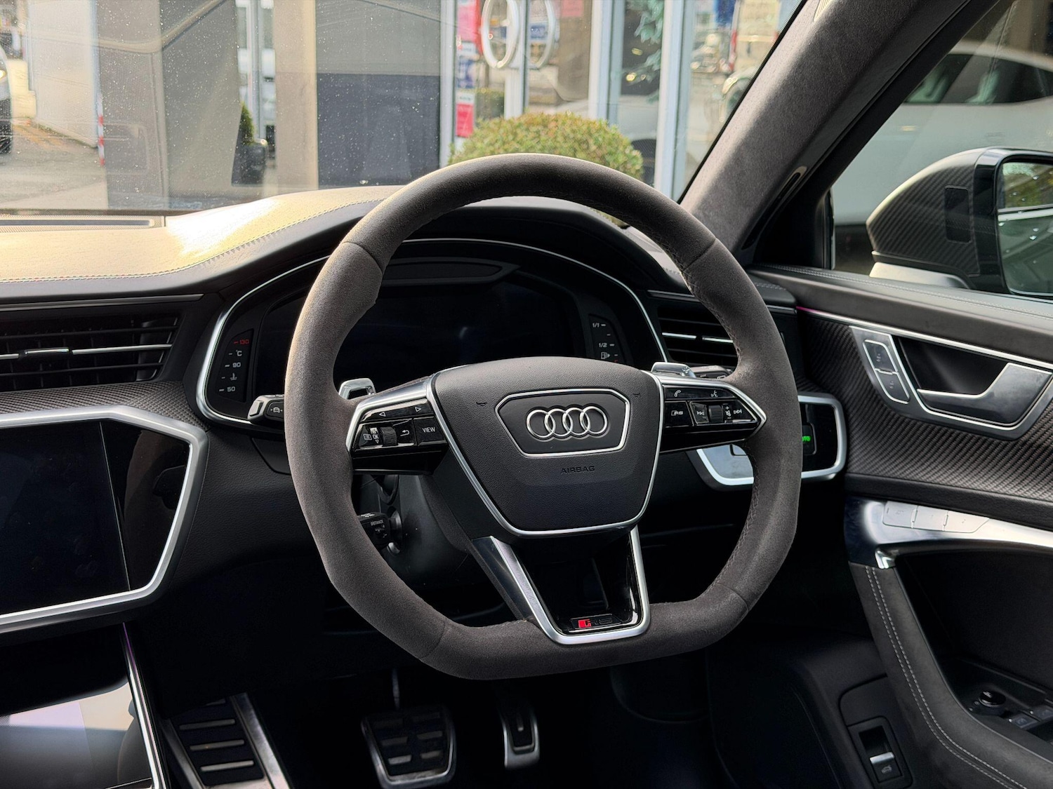 Used Audi RS6 2023 for sale - 76620538: Photo 27